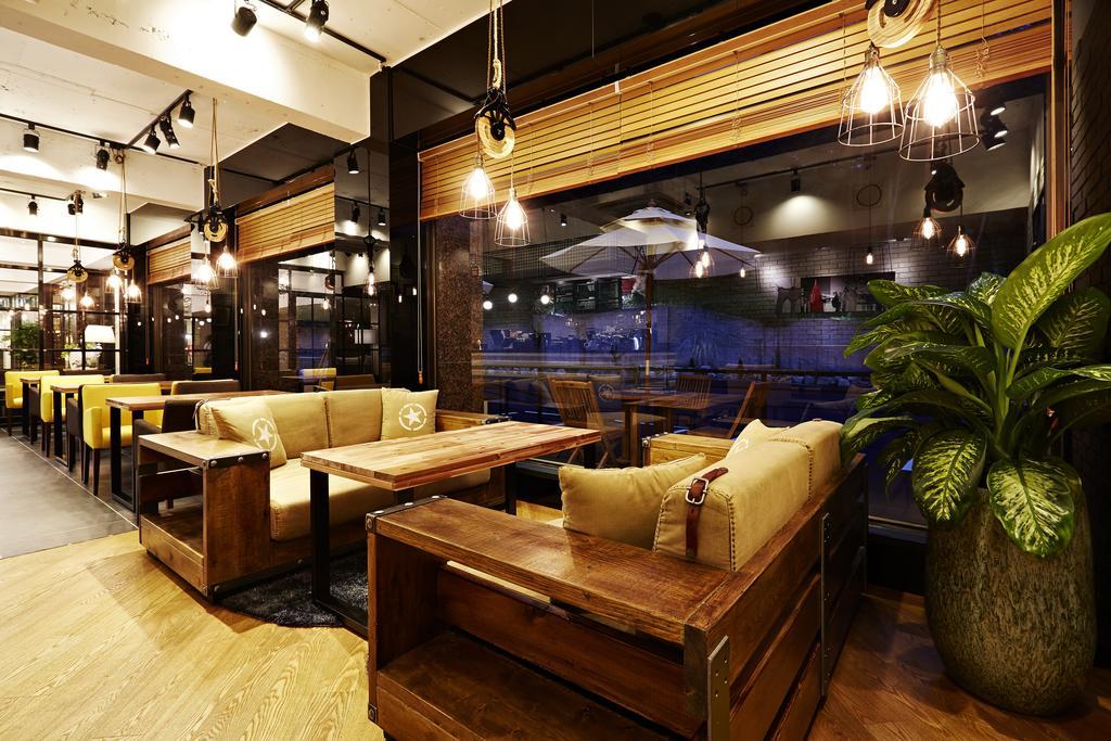 Hotel Namoo Cheong-Ju Cheongju Exteriör bild